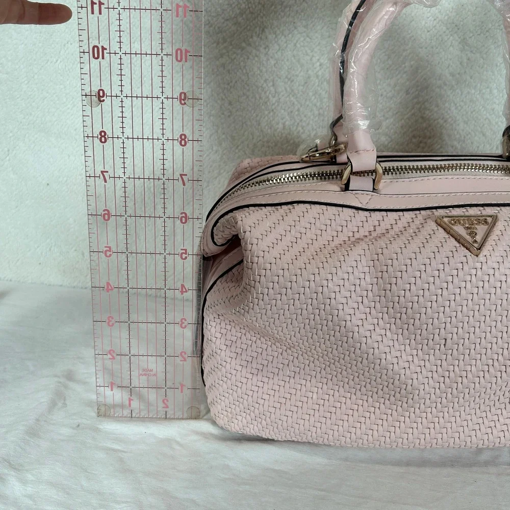 Guess Los Angeles Pink Woven Satchel Bag and Matching Wallet Set NEW